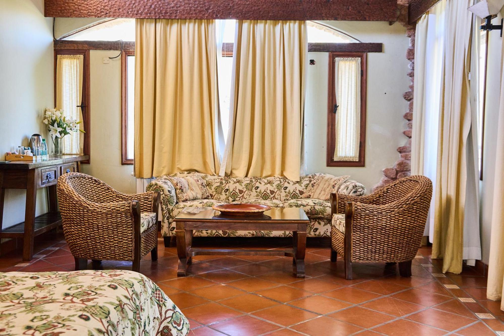 La Casa De La Bodega - Wine Boutique Hotel Cafayate Esterno foto