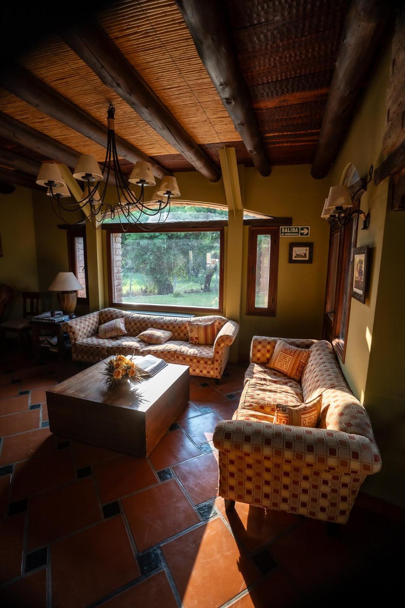 La Casa De La Bodega - Wine Boutique Hotel Cafayate Esterno foto